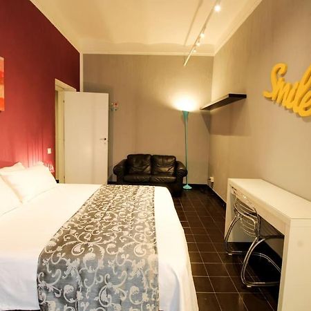 Lovely 2 Bedroom Apartment-6 Pax By Yourhost 로마 외부 사진